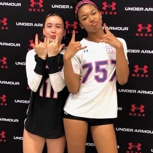 Under Armour White and Pink Athletic Jersey Size M
